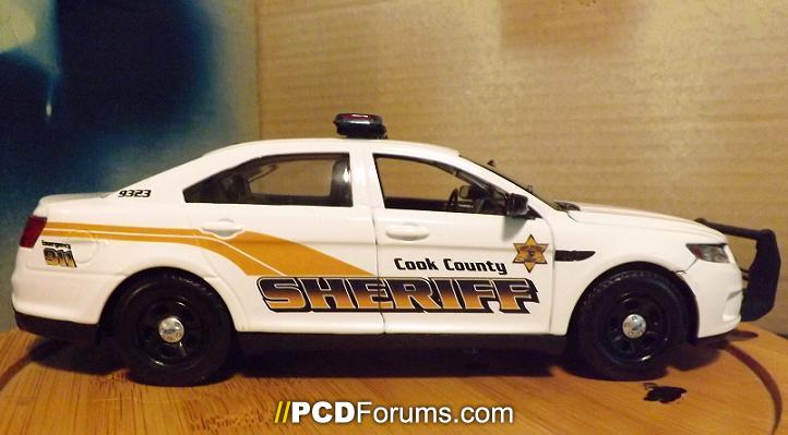 1-24 Cook Co Sheriff with leds (3)