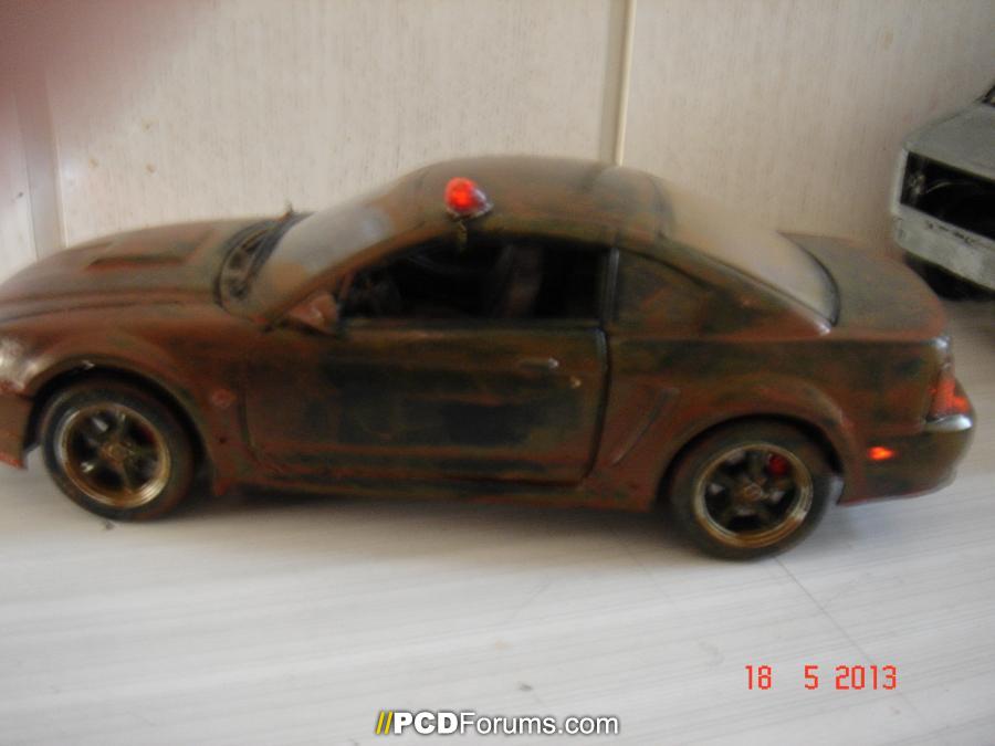 1:18 Ford Mustang Undercover