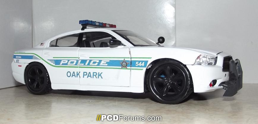 1-24 Oak Park, Illinois PD charger (9)