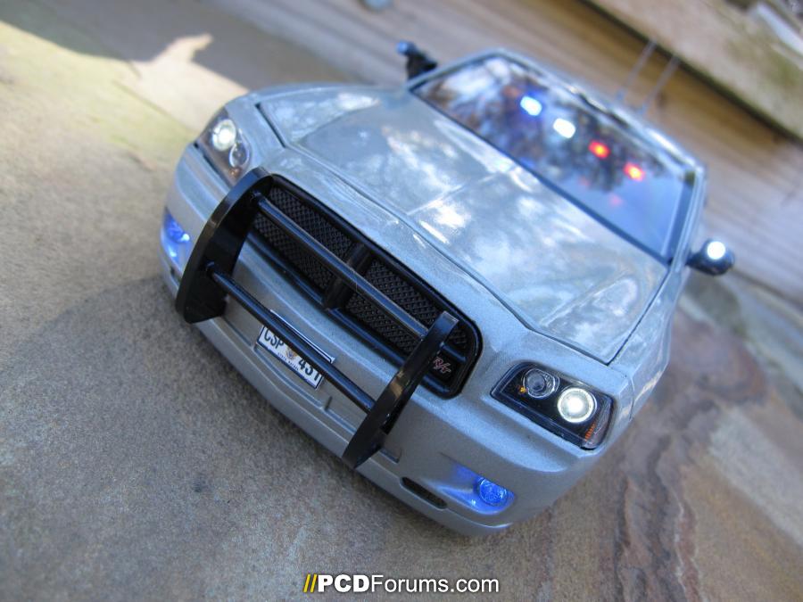 1:18 Dodge Charger - CO State