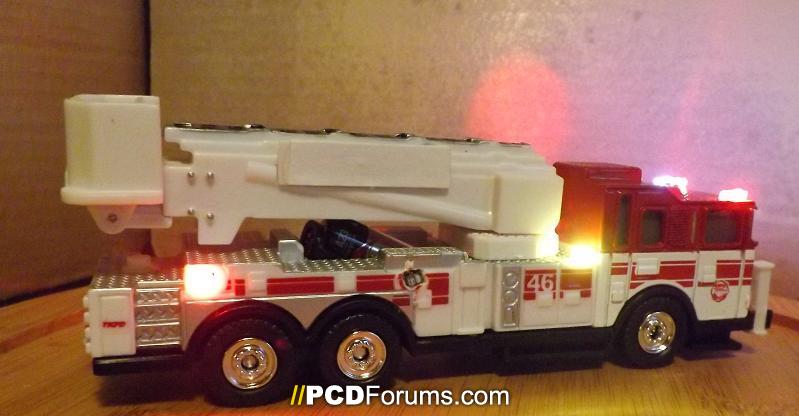 2nd Tonka ladder truck with leds (6)