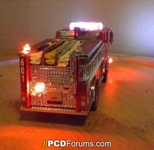 1-64 Fire Truck Willow Springs, Il CODE3 with leds Prep (20)