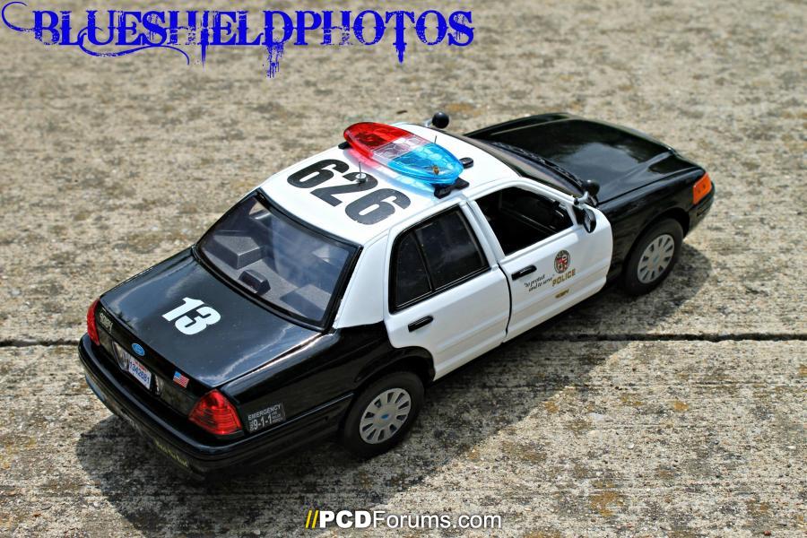 LAPD 1:18