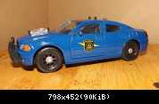 1-32 non lit Michigan State Police slick top charger(1)