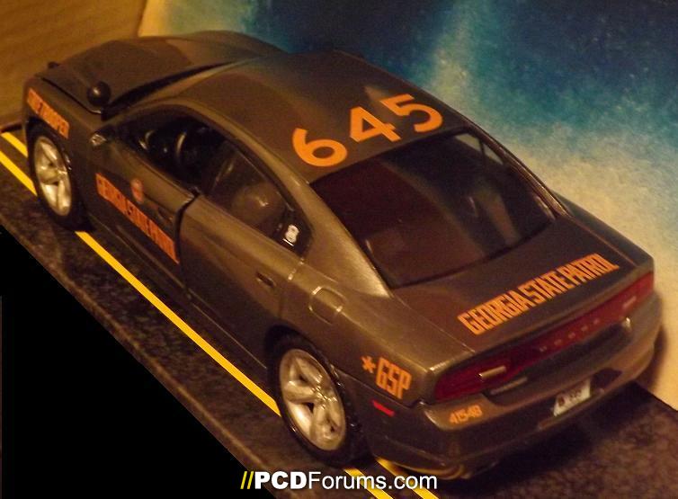 1-24 Georgia State Patrol grey charger (3)