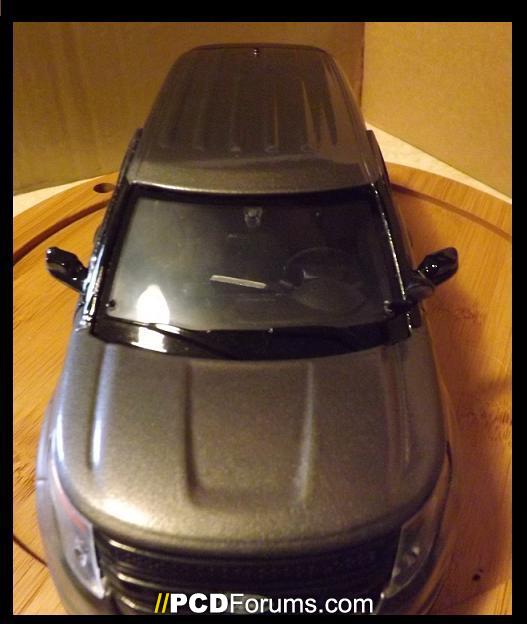 1-24 scale Grey Unmarked 2015 ford utility (7)